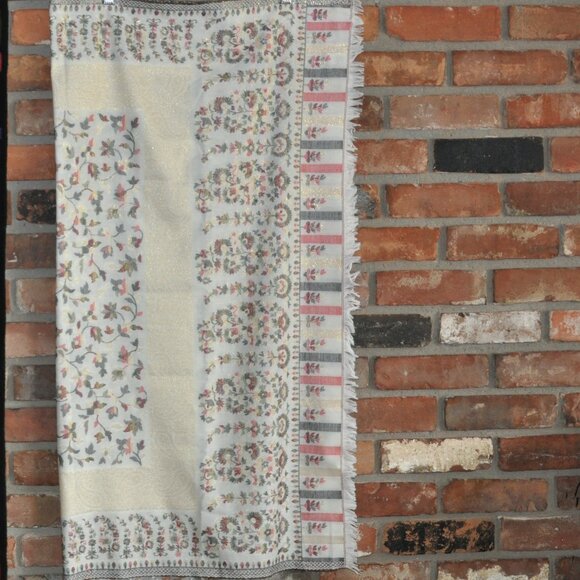 New HK Colours of Fashion Afreen Woven Floral Shawl Wrap Gold 79x40.5" India - Picture 1 of 8